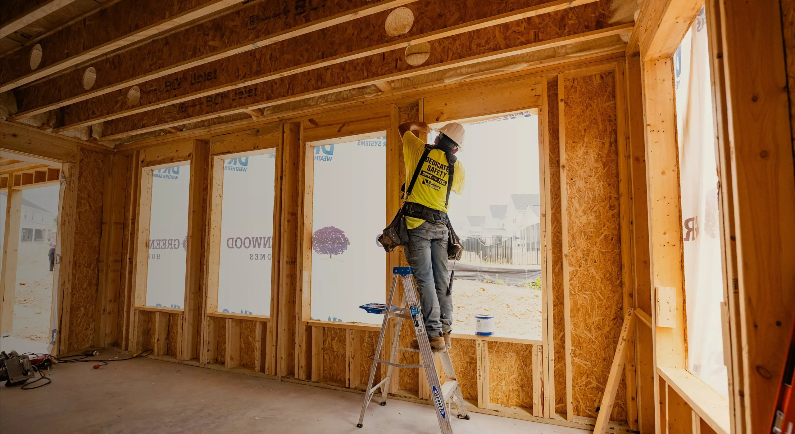 Builders FirstSource Installed Services Hero